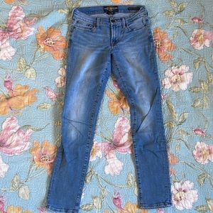 Lucky Brans Jeans: Sweet'N Straight